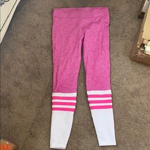 NWOT ... Bombshell sportswear hot pink leggings M